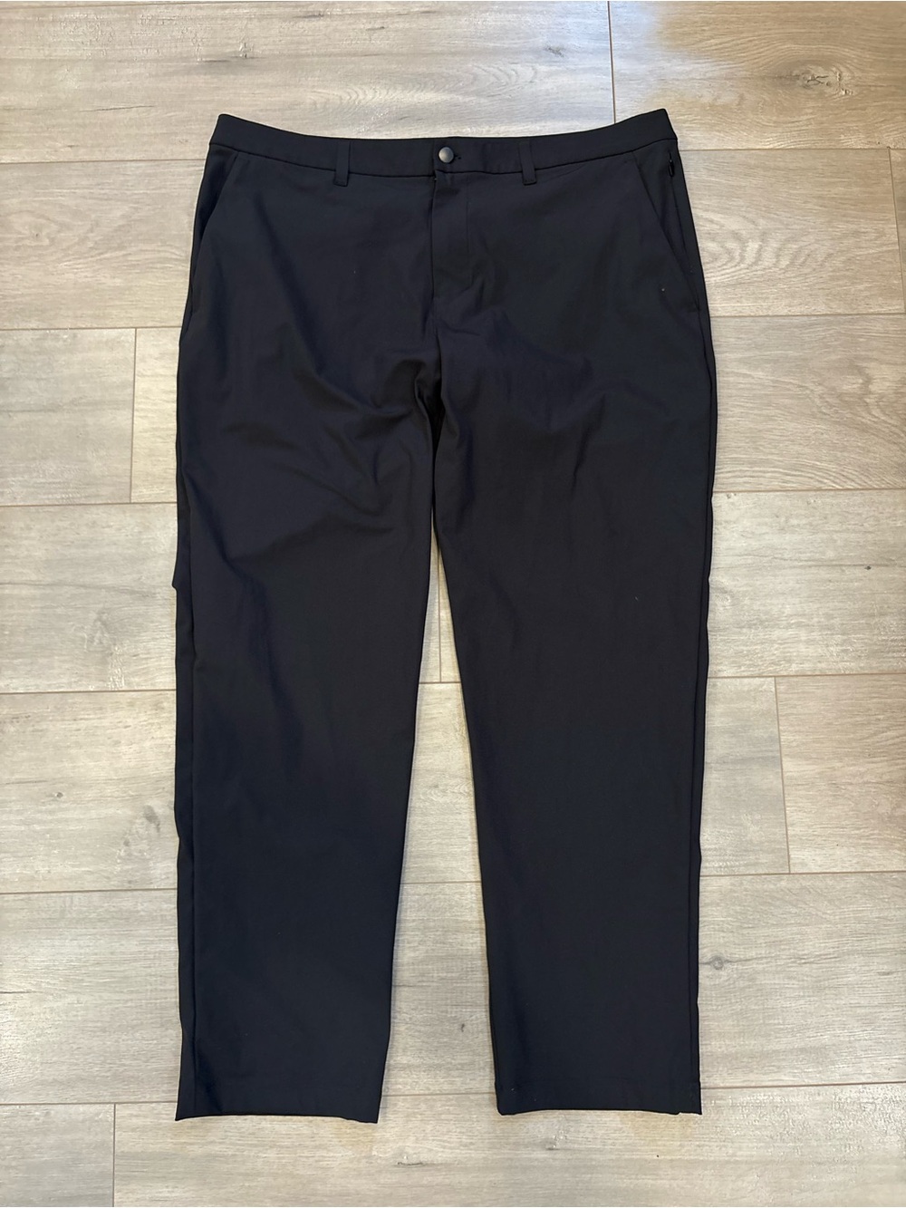 Lululemon Men's Size 38 Black Warpstreme Commission Chino Pants 38x30